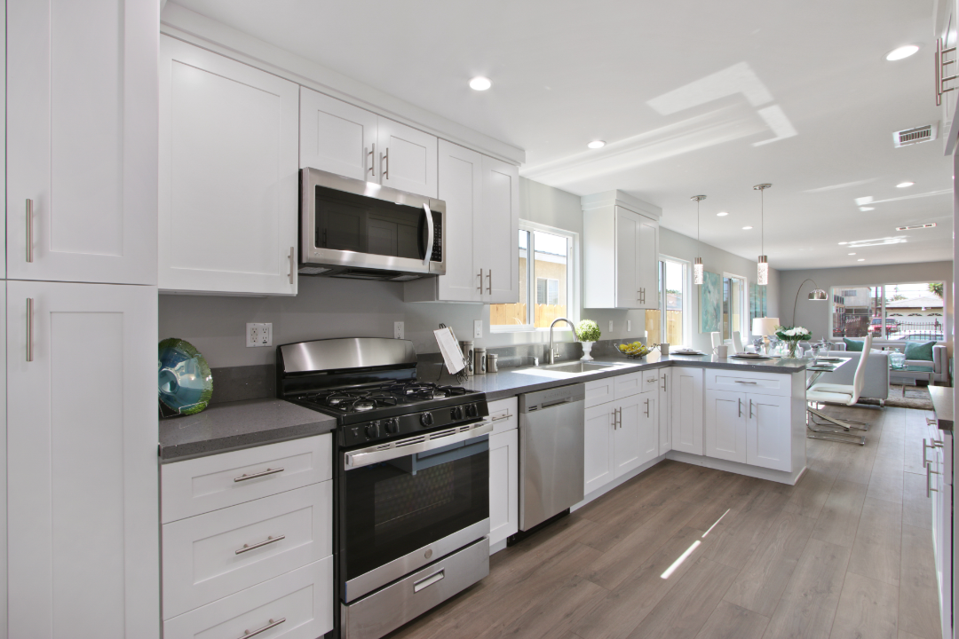 9 Main House Kitchen 1